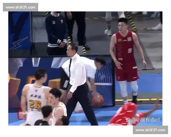 以更衣室声为中心还原赛前赛后真实瞬间的纪录视角团队情绪与竞技温度